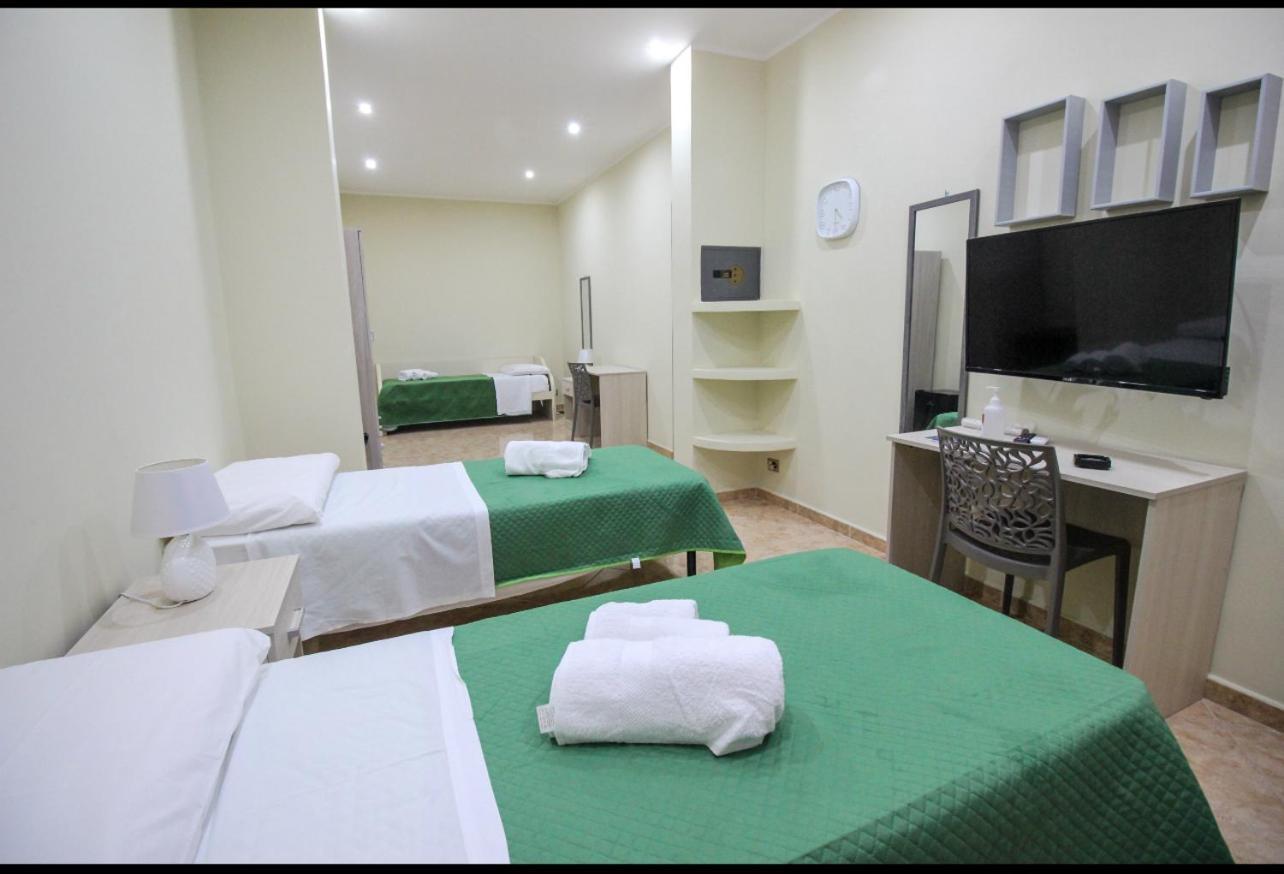 Anthony Apartments Central Station Palermo Bagian luar foto