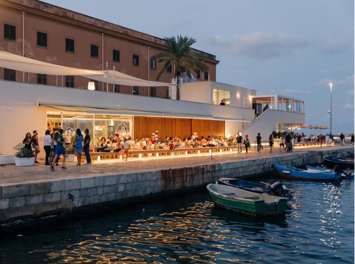 Anthony Apartments Central Station Palermo Bagian luar foto