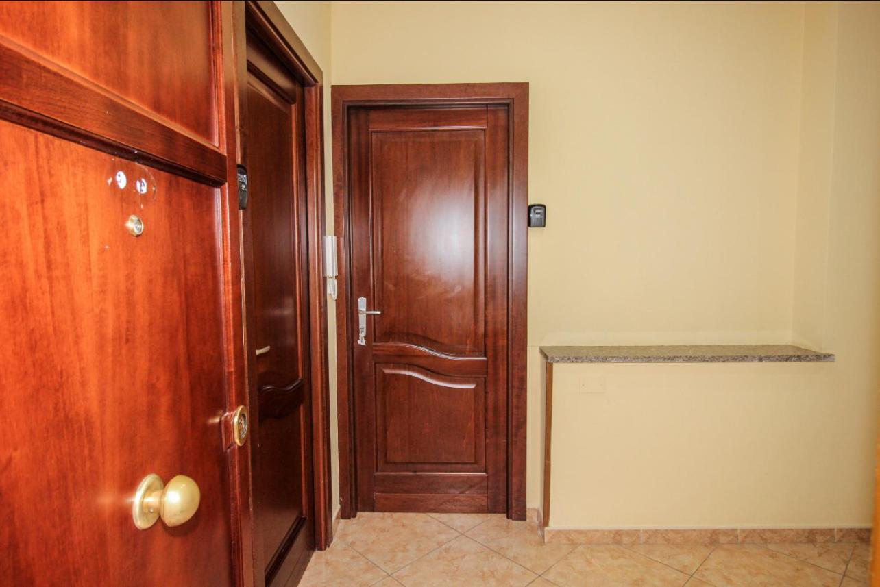 Anthony Apartments Central Station Palermo Bagian luar foto