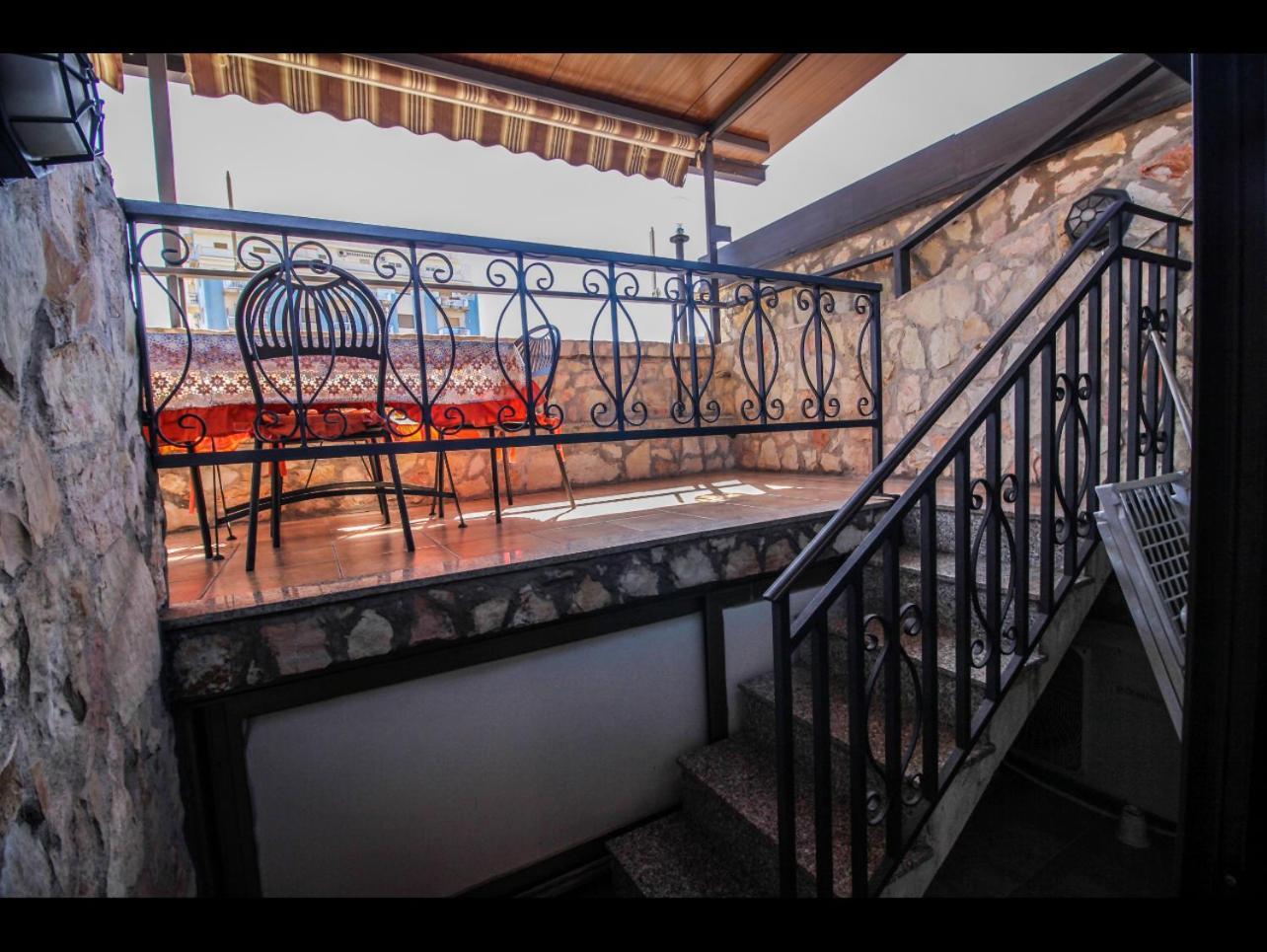 Anthony Apartments Central Station Palermo Bagian luar foto