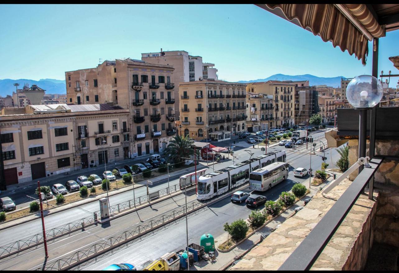 Anthony Apartments Central Station Palermo Bagian luar foto