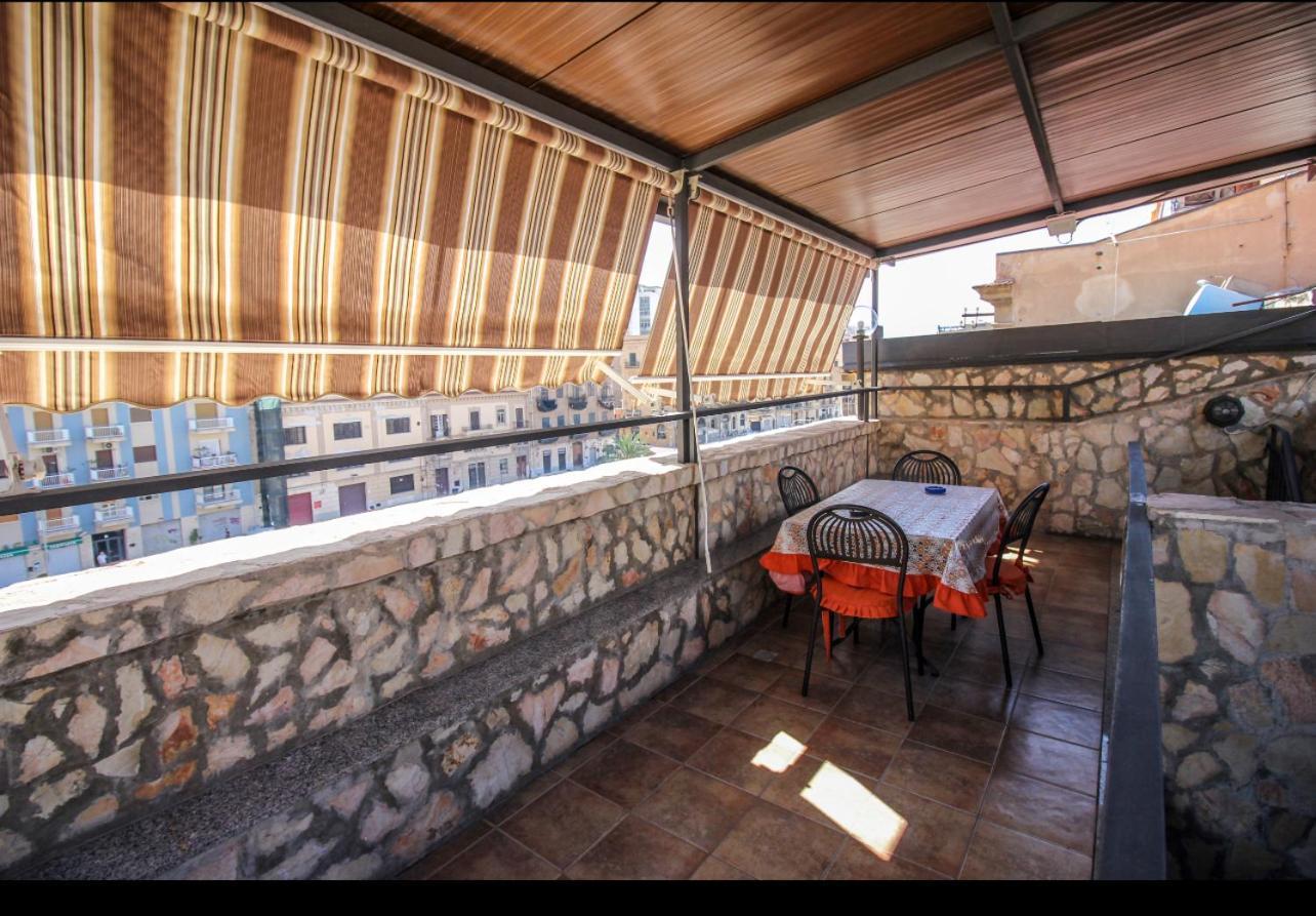 Anthony Apartments Central Station Palermo Bagian luar foto