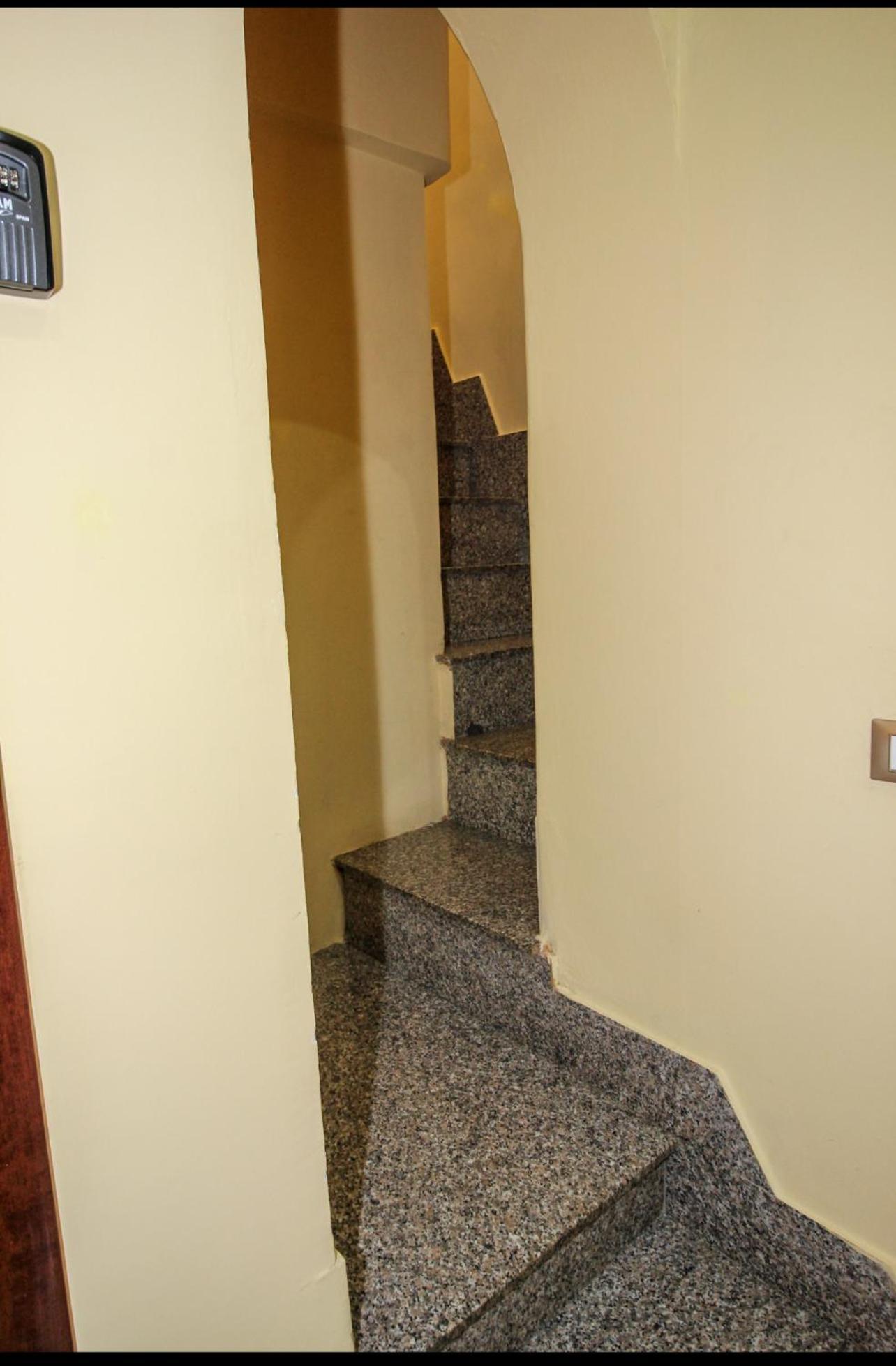 Anthony Apartments Central Station Palermo Bagian luar foto